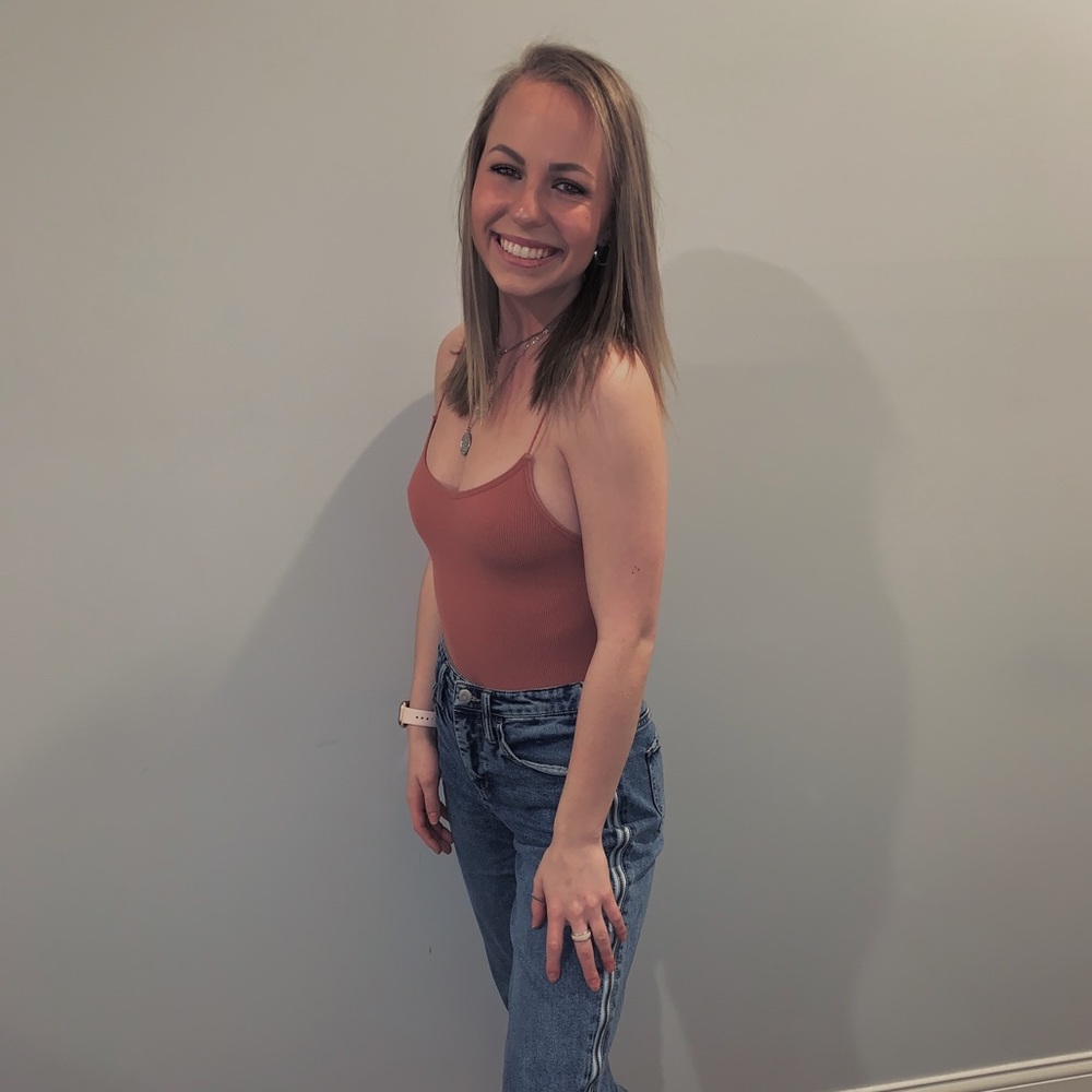 Meet your Posher, Hayley